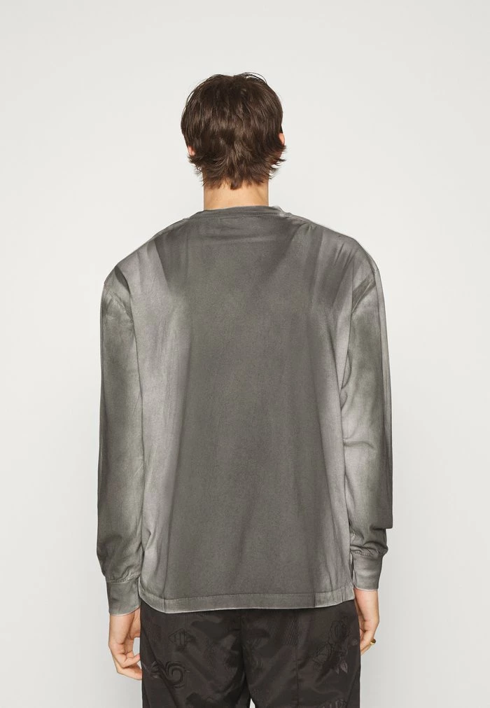 BOXY TEE LONG SLEEVE - Long sleeved top - black Han Kjøbenhavn BOXY TEE LONG SLEEVE - Long Sleeved Top - Black -Han Kjøbenhavn Shop 0127b76b903c4dbb90c65ed7ac0642a7