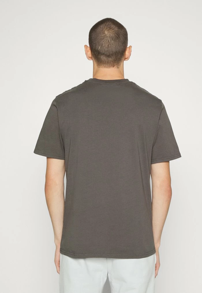 CASUAL TEE SHORT SLEEVE - Basic T-shirt - dark grey Han Kjøbenhavn CASUAL TEE SHORT SLEEVE - Basic T-shirt - Dark Grey -Han Kjøbenhavn Shop 014f9c6643aa4b6c9539de5906ff77f5