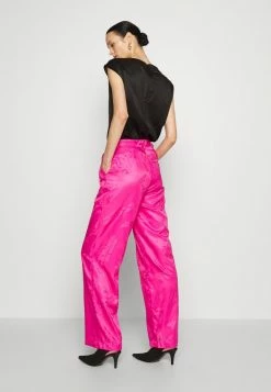 Han Kjøbenhavn HIGH RISE SUIT TROUSERS - Trousers - Magenta -Han Kjøbenhavn Shop 01ea611ef2af495e8a60dbcc6336dad8