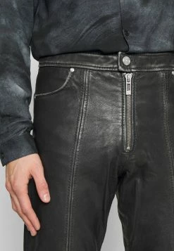 Han Kjøbenhavn PANTS - Leather Trousers - Black -Han Kjøbenhavn Shop 041e8277d70549e694115e6e79a4f7b5