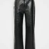 Han Kjøbenhavn SINGLE SUIT PANTS - Trousers - Black 2 Han Kjøbenhavn SINGLE SUIT PANTS - Trousers - Black -Han Kjøbenhavn Shop 08f6a8bb45c04b9ebf1cf0e87875a94e