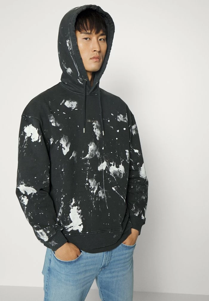 LOGO BULKY HOODIE PAINT - Hoodie - faded black Han Kjøbenhavn LOGO BULKY HOODIE PAINT - Hoodie - Faded Black -Han Kjøbenhavn Shop 09e5b75092ed43f992eb6426b80abc6d