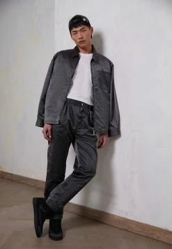 Han Kjøbenhavn TROUSERS - Trousers - Faded Black