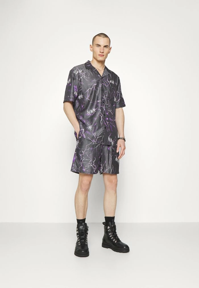 TRACK - Shorts - purple Han Kjøbenhavn TRACK - Shorts - Purple -Han Kjøbenhavn Shop 14a00a74ee0841c892060efa75421a25