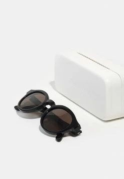 Han Kjøbenhavn DAN UNISEX - Sunglasses - Black -Han Kjøbenhavn Shop 1ecb39d06029480f817cf879bfb5c1e7