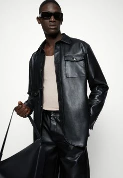 Han Kjøbenhavn ARMY SHIRT - Shirt - Black -Han Kjøbenhavn Shop 1fbeb41ec5a94a7c9a64c0580fb0455b