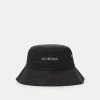 Han Kjøbenhavn BUCKET HAT LOGO UNISEX - Hat - Black -Han Kjøbenhavn Shop 29819c5dba4f46b890dad3a94c26d796