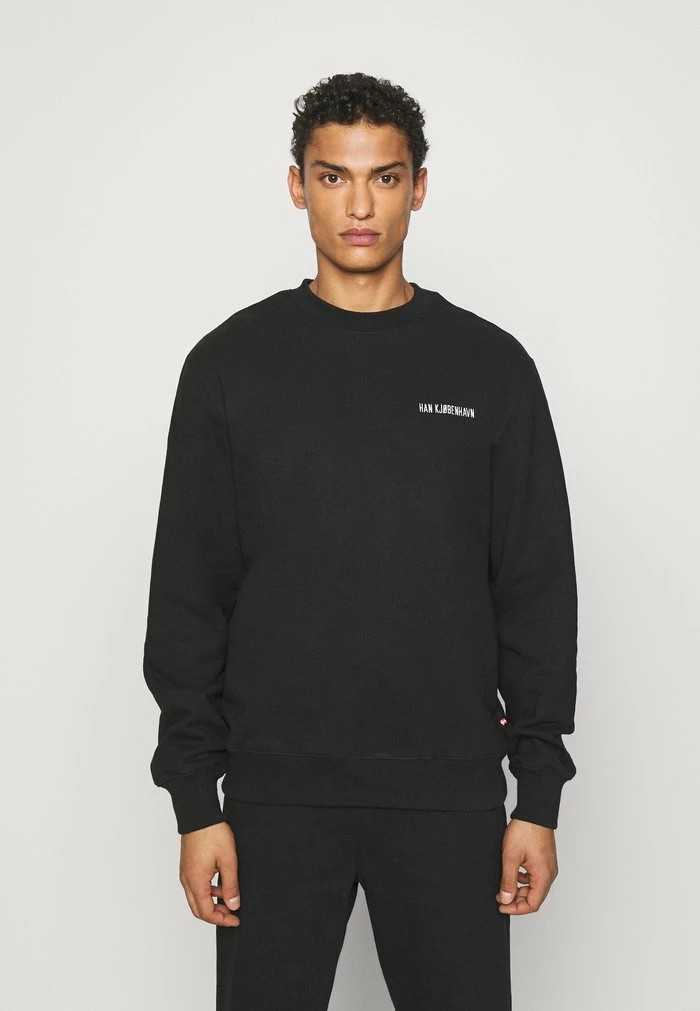 CASUAL CREW - Sweatshirt - black Han Kjøbenhavn CASUAL CREW - Sweatshirt - Black -Han Kjøbenhavn Shop 2a811996c89a43fb87e55dd4c9f69f82