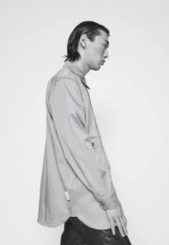 Han Kjøbenhavn ARMY - Shirt - Olive/grey -Han Kjøbenhavn Shop 2e4363728ed64b30b1fe1191811ef8e1