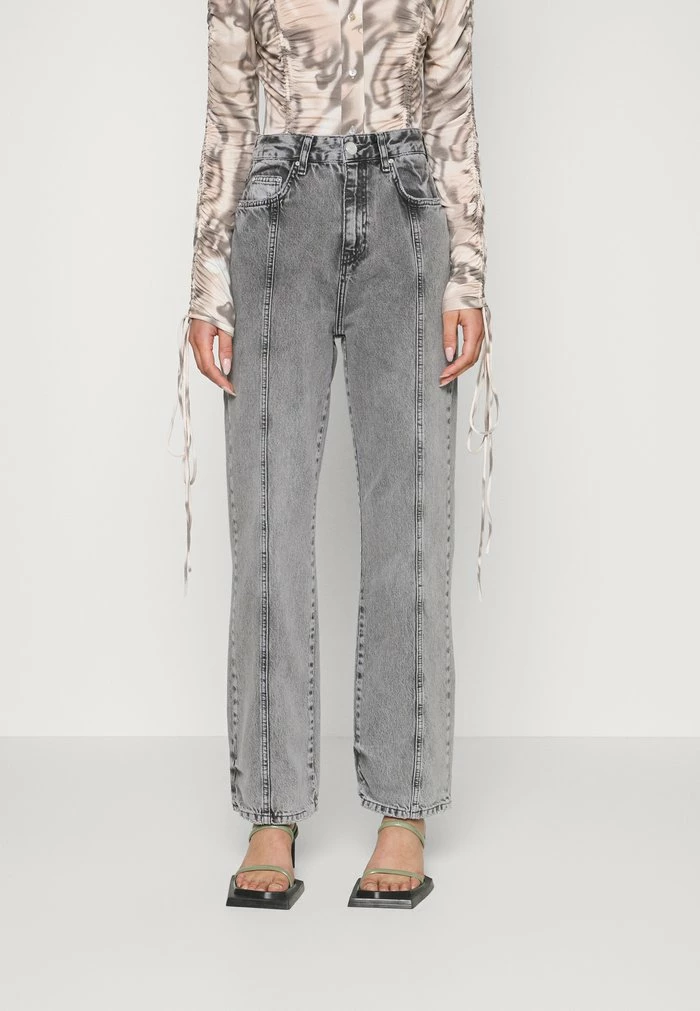 MID RISE BAGGY - Relaxed fit jeans - black washed Han Kjøbenhavn MID RISE BAGGY - Relaxed Fit Jeans - Black Washed -Han Kjøbenhavn Shop 2f3dcbfe88ab454cafde6baa82ea6d70