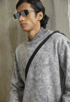 Han Kjøbenhavn CREW - Sweatshirt - Distressed Acid Grey -Han Kjøbenhavn Shop 328caea059dc408cba1f1483f7c06920