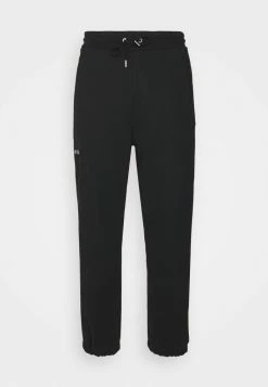 Han Kjøbenhavn Tracksuit Bottoms - Black -Han Kjøbenhavn Shop 3443876cf98a4536a70ce560bf6a726d