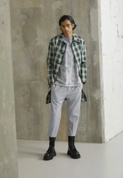 Han Kjøbenhavn TEE SHORT SLEEVE - Print T-shirt - Distressed Acid Grey