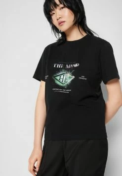 Han Kjøbenhavn ARTWORK TEE - Print T-shirt - Faded Black Galaxy -Han Kjøbenhavn Shop 36eb1ca6a2864f838ec3cd61909acd60