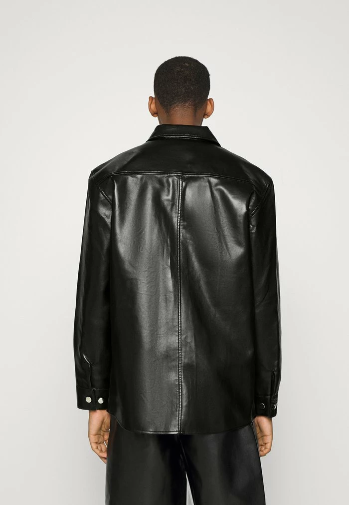 ARMY SHIRT ZIP - Shirt - black Han Kjøbenhavn ARMY SHIRT ZIP - Shirt - Black -Han Kjøbenhavn Shop 3801562b5d8e418c9f4f257ccdc1dfde