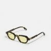 Han Kjøbenhavn BANKS UNISEX - Sunglasses - Yellow -Han Kjøbenhavn Shop 3857ce046e88481ca71fb84b4937b5ca