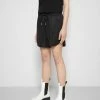 Han Kjøbenhavn SPORT - Shorts - Black -Han Kjøbenhavn Shop 390ca9f92e5045d9b3d40ab8ef1bdfca