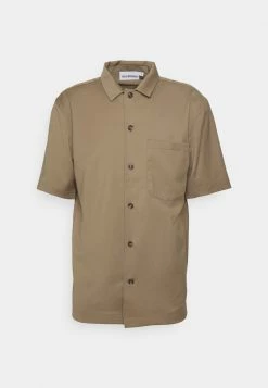 Han Kjøbenhavn SUMMER SHIRT SHORT SLEEVE - Shirt - Sand -Han Kjøbenhavn Shop 40e4af950ade4b4a80ceaa87b7ba0291