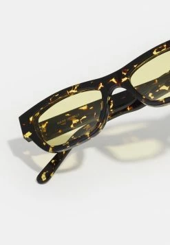 Han Kjøbenhavn BALL UNISEX - Sunglasses - Yellow -Han Kjøbenhavn Shop 42f6bb2c94474c2ea2fd4713eabc539c