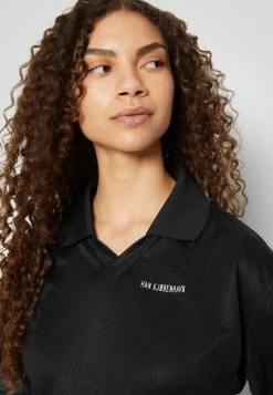 Han Kjøbenhavn FOOTBALL FITTED TEE SHORT SLEEVE - Print T-shirt - Black -Han Kjøbenhavn Shop 4382146d30534552943a366f74364c3e