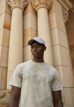 Han Kjøbenhavn CASUAL TEE SHORT SLEEVE - Basic T-shirt - Stone Rock -Han Kjøbenhavn Shop 44055a5abcf14a38b9086a72d2ee7866