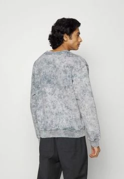 Han Kjøbenhavn CREW - Sweatshirt - Distressed Acid Grey -Han Kjøbenhavn Shop 49702c0a39b64c26b84a0bde196a5c50