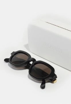 Han Kjøbenhavn BANKS UNISEX - Sunglasses - Black -Han Kjøbenhavn Shop 499fd1f36a0f45da8284c282a84b23ad