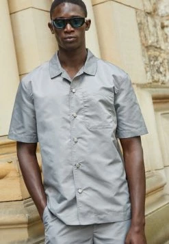 Han Kjøbenhavn SUMMER SHIRT SHORT SLEEVE - Shirt - Grey -Han Kjøbenhavn Shop 49a43688becd4835aac34c57bd8b86f0