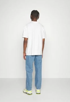 Han Kjøbenhavn BOXY TEE SHORT SLEEVE - Print T-shirt - Off White Galaxy 4 Han Kjøbenhavn BOXY TEE SHORT SLEEVE - Print T-shirt - Off White Galaxy -Han Kjøbenhavn Shop 4ac22fb788bc4045add2cb3c5da40f58