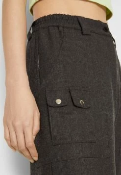 Han Kjøbenhavn PANTS - Cargo Trousers - Dark Grey -Han Kjøbenhavn Shop 5143373cb9084d4ab55ab7fa73526c7a