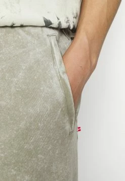 Han Kjøbenhavn Tracksuit Bottoms - Stone Rock 6 Han Kjøbenhavn Tracksuit Bottoms - Stone Rock -Han Kjøbenhavn Shop 548aebd6b95b419e835b2b5931c8a79b