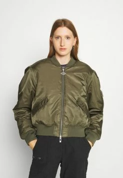 Han Kjøbenhavn Bomber Jacket - Green