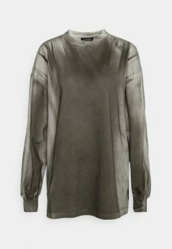 Han Kjøbenhavn BOXY LONG SLEEVE - Print T-shirt - Black -Han Kjøbenhavn Shop 597701f4af3c47e685f4caca803896bf