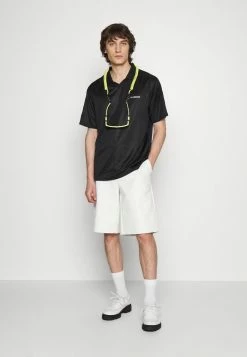 Han Kjøbenhavn FOOTBALL TEE SHORT SLEEVE - Polo Shirt - Black 3 Han Kjøbenhavn FOOTBALL TEE SHORT SLEEVE - Polo Shirt - Black -Han Kjøbenhavn Shop 5a65c4497b644beea6540e68bd141f2d