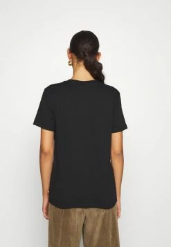 Han Kjøbenhavn CASUAL TEE SHORT SLEEVE - Basic T-shirt - Black Logo -Han Kjøbenhavn Shop 5bf12a47be3a42d89f1409fb1abb58d7