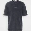 Han Kjøbenhavn DISTRESSED TEE SHORT SLEEVE LOGO - Basic T-shirt - Dark Grey 2 Han Kjøbenhavn DISTRESSED TEE SHORT SLEEVE LOGO - Basic T-shirt - Dark Grey -Han Kjøbenhavn Shop 5c095fe6c418474c80e458b75ff9200a