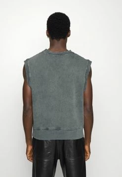 Han Kjøbenhavn DISTRESSED VEST - Jumper - Dark Grey -Han Kjøbenhavn Shop 5df3a70cdd8347349d4b601ca04f33df