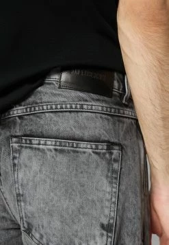 Han Kjøbenhavn Jeans Tapered Fit - Grey -Han Kjøbenhavn Shop 668f87a4612d4920b62d1a6f387de70c