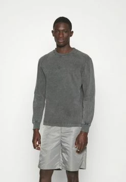 Han Kjøbenhavn DISTRESSED TEE LONG SLEEVE DIAMOND - Sweatshirt - Dark Grey 13 Han Kjøbenhavn DISTRESSED TEE LONG SLEEVE DIAMOND - Sweatshirt - Dark Grey -Han Kjøbenhavn Shop 6f9f30ac85584202993ab7b76a45ed1e