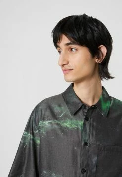 Han Kjøbenhavn BOXY SHIRT SHORT SLEEVE - Shirt - Galaxy -Han Kjøbenhavn Shop 73a1cd2d5dd64f4b9d57fa9ed1221209