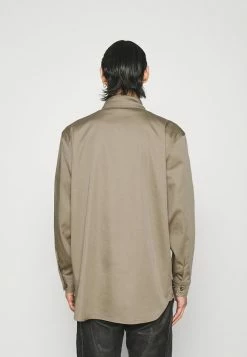 Han Kjøbenhavn ARMY - Shirt - Olive/grey -Han Kjøbenhavn Shop 744c7c0047a54016b1a93ad1d26cd617