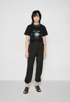 Han Kjøbenhavn ARTWORK TEE - Print T-shirt - Faded Black Galaxy -Han Kjøbenhavn Shop 778aa080f06c4f1190db6227a8547d88