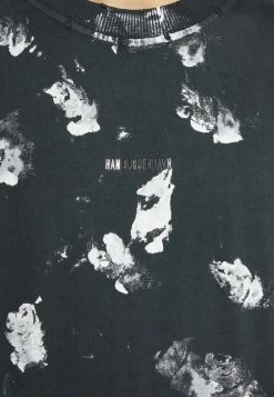 Han Kjøbenhavn LOGO BOXY TEE LONG SLEEVE PAINT - Long Sleeved Top - Faded Black 10 Han Kjøbenhavn LOGO BOXY TEE LONG SLEEVE PAINT - Long Sleeved Top - Faded Black -Han Kjøbenhavn Shop 8198ed6cb037463295510a477280e3a8