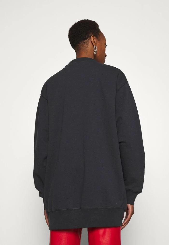 RELAXED CREW - Sweatshirt - faded black Han Kjøbenhavn RELAXED CREW - Sweatshirt - Faded Black -Han Kjøbenhavn Shop 8438e1f4e08d48cd8b8e7e9dcae1340b