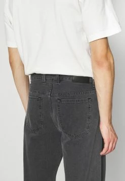 Han Kjøbenhavn Relaxed Fit Jeans - Black Stone -Han Kjøbenhavn Shop 8574b21dd832415da30d0c8f73050c2c