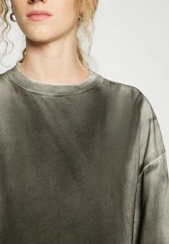 Han Kjøbenhavn BOXY LONG SLEEVE - Print T-shirt - Black -Han Kjøbenhavn Shop 86dbc16d4253488eb412ab21f9ac94de