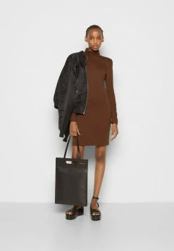 Han Kjøbenhavn SHARP TURTLENECK DRESS - Day Dress - Brown -Han Kjøbenhavn Shop 8b1293aa59e34fb5b9e6ff38d564488a
