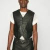 Han Kjøbenhavn TENDON VEST - Waistcoat - Black -Han Kjøbenhavn Shop 926104ad14884c59b2d7cfef9ea64f1d
