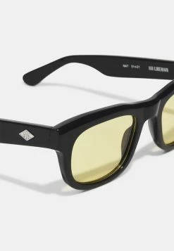 Han Kjøbenhavn NATIONAL UNISEX - Sunglasses - Black -Han Kjøbenhavn Shop 9d127a784cfa4c5a84ab7f6b5f2584c3