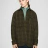 Han Kjøbenhavn ARMY SHIRT - Shirt - Green -Han Kjøbenhavn Shop 9f876c9ff9ab41ba83a401c3cd584e86
